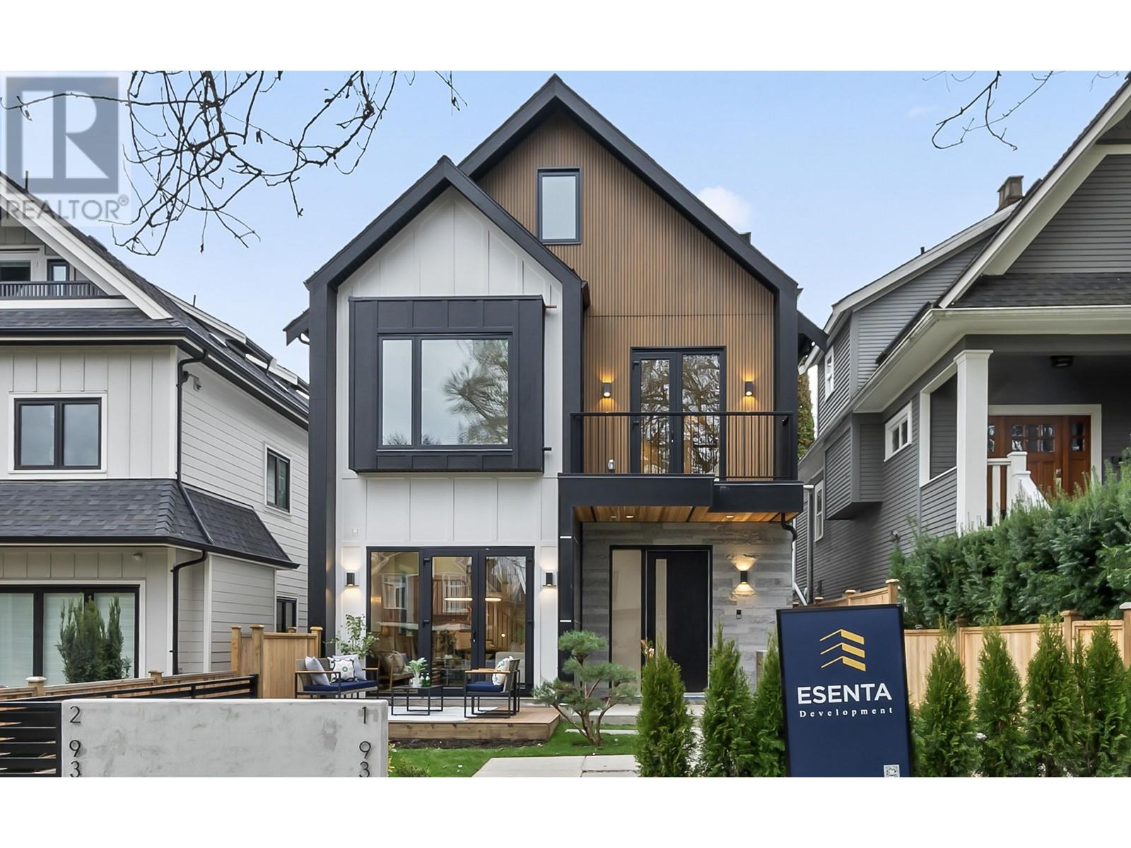 1 930 E 10TH AVENUE, Vancouver