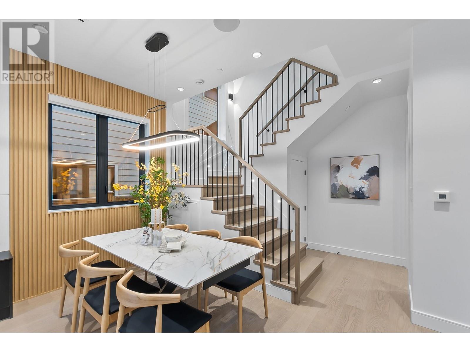 Listing Picture 18 of 32 : 1 930 E 10TH AVENUE, Vancouver / 溫哥華 - 魯藝地產 Yvonne Lu Group - MLS Medallion Club Member