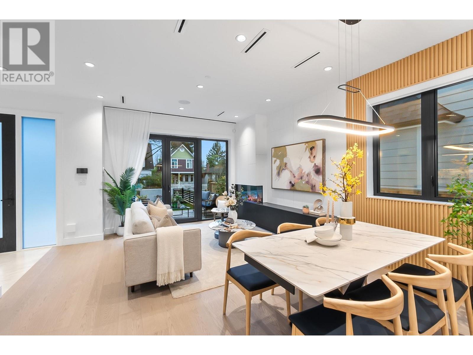 Listing Picture 15 of 32 : 1 930 E 10TH AVENUE, Vancouver / 溫哥華 - 魯藝地產 Yvonne Lu Group - MLS Medallion Club Member