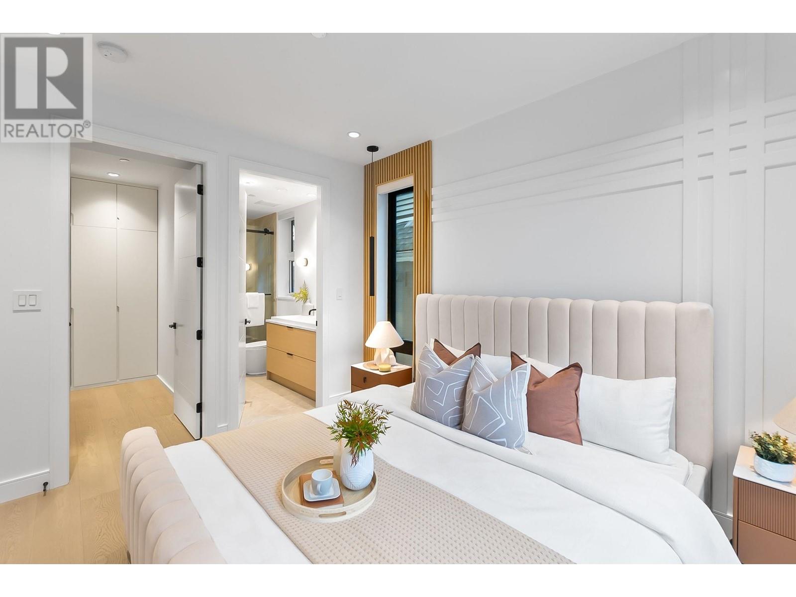 Listing Picture 23 of 32 : 1 930 E 10TH AVENUE, Vancouver / 溫哥華 - 魯藝地產 Yvonne Lu Group - MLS Medallion Club Member