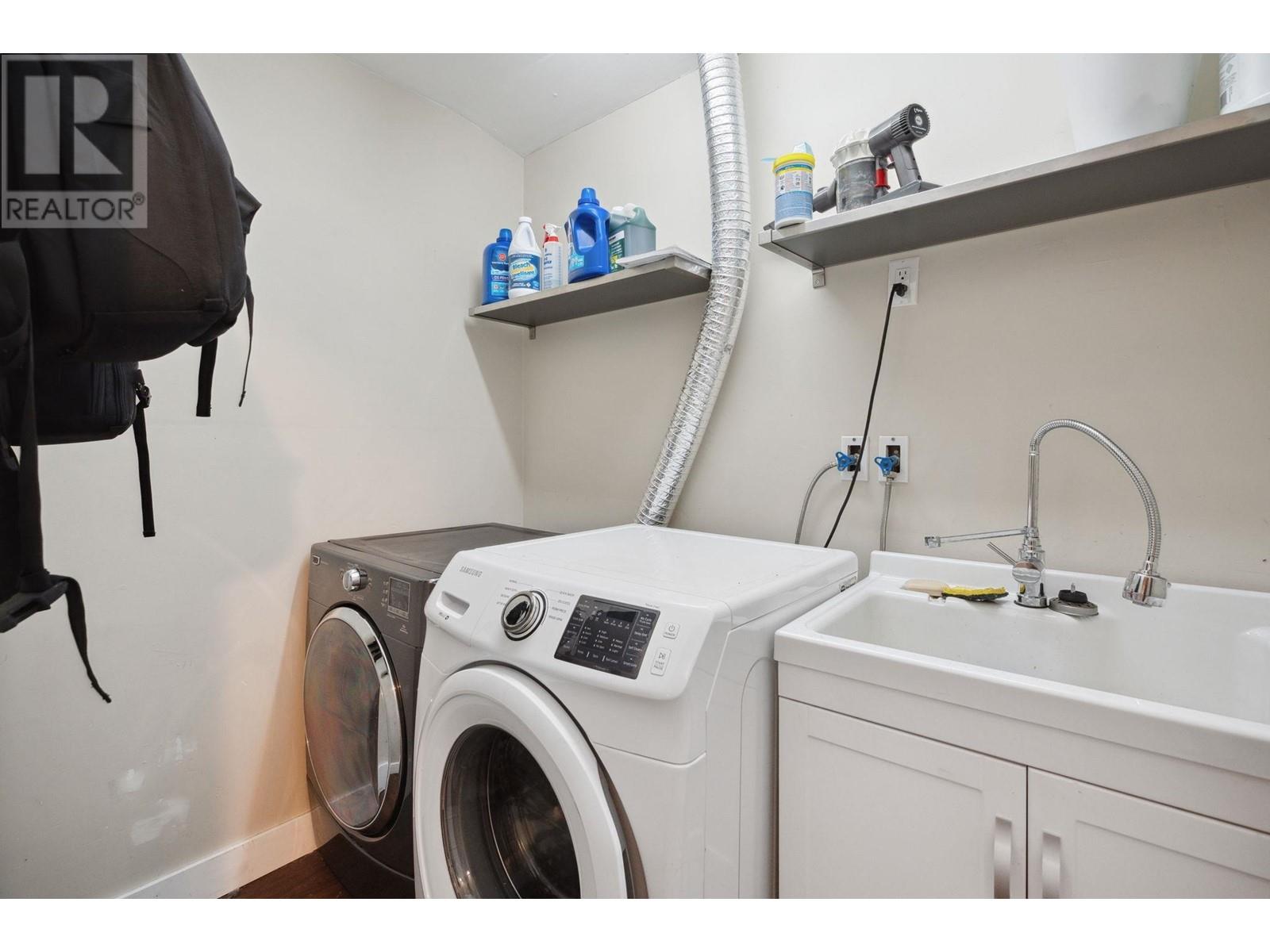 1385 Yarmouth Street, Port Coquitlam, British Columbia  V3C 5P9 - Photo 28 - R2954617