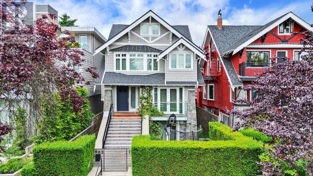 Property at 1963 MCNICOLL AVENUE image 2