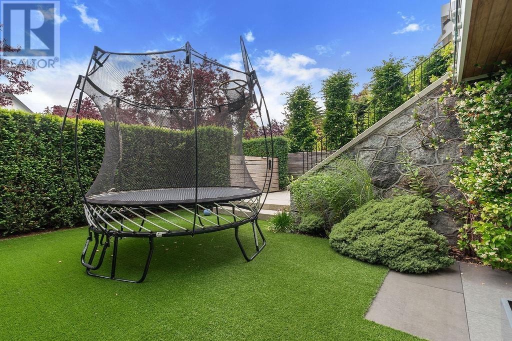 1963 Mcnicoll Avenue, Vancouver, British Columbia  V6J 1A7 - Photo 32 - R2959479