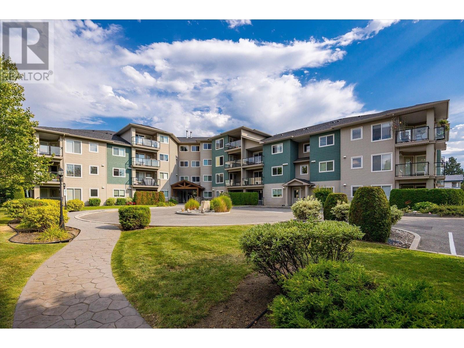 135 Ziprick Road Unit# 414, kelowna, British Columbia