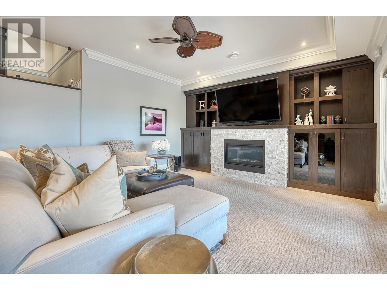 Property at 130 Slate Place image 3