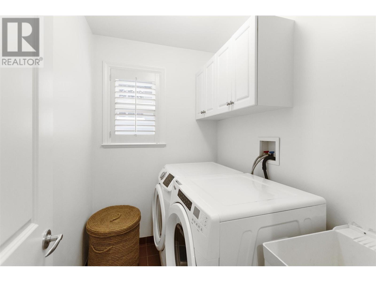 Listing Picture 21 of 26 : 4443 W 15TH AVENUE, Vancouver / 溫哥華 - 魯藝地產 Yvonne Lu Group - MLS Medallion Club Member