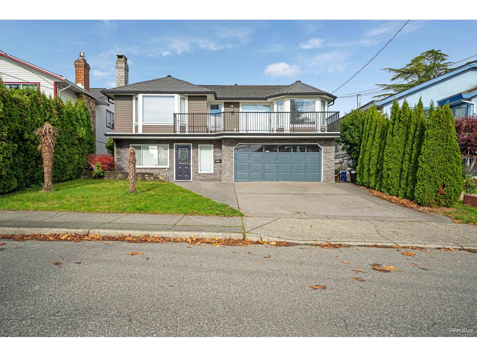 Property at 15555 BUENA VISTA AVENUE image 2