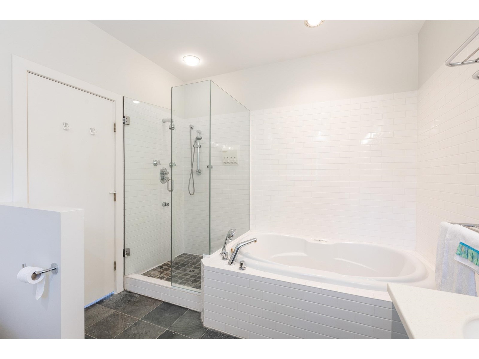 16380 Morgan Creek Crescent, Surrey, British Columbia  V3S 0H5 - Photo 19 - R2958369