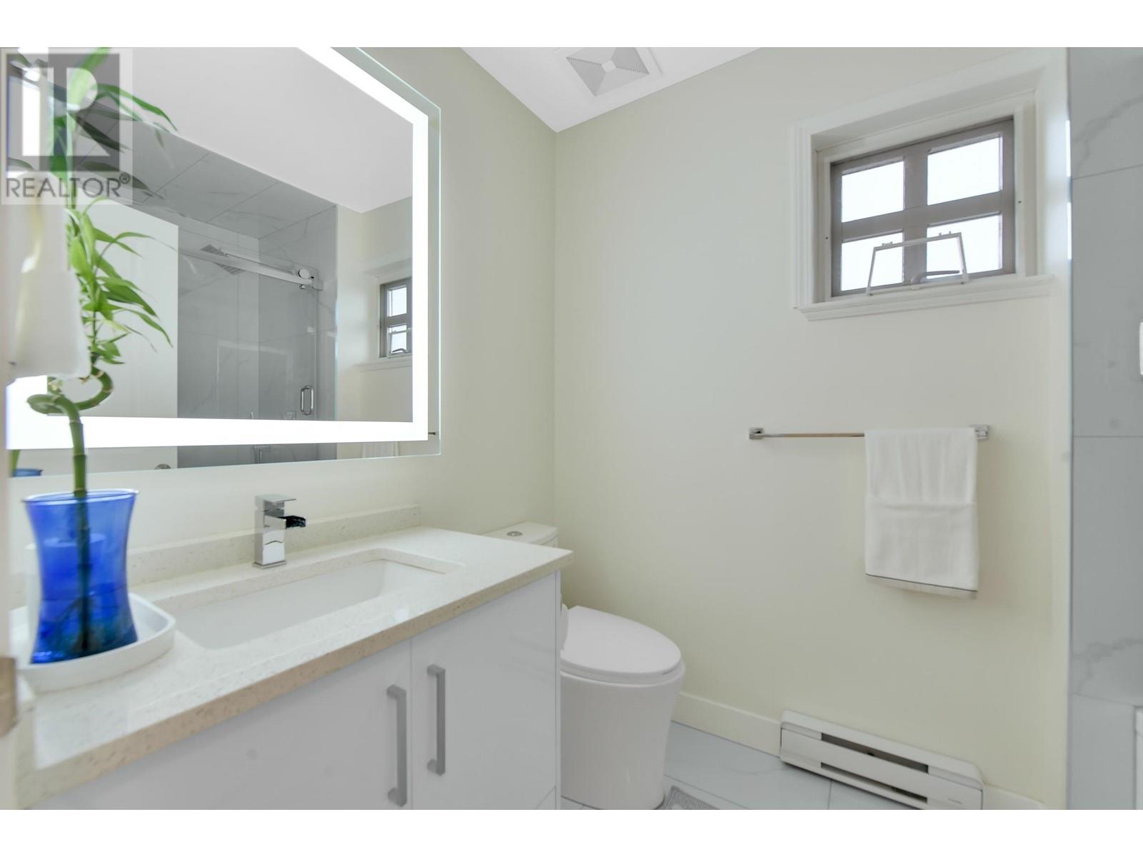 74 935 Ewen Avenue, New Westminster, British Columbia V3M 0A1 - Photo 22 - R2958322