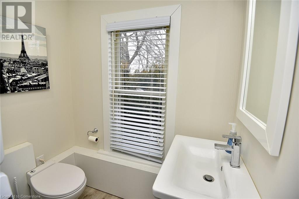 2546 Wilson Street W, Ancaster, Ontario  L0R 1A0 - Photo 17 - 40692735