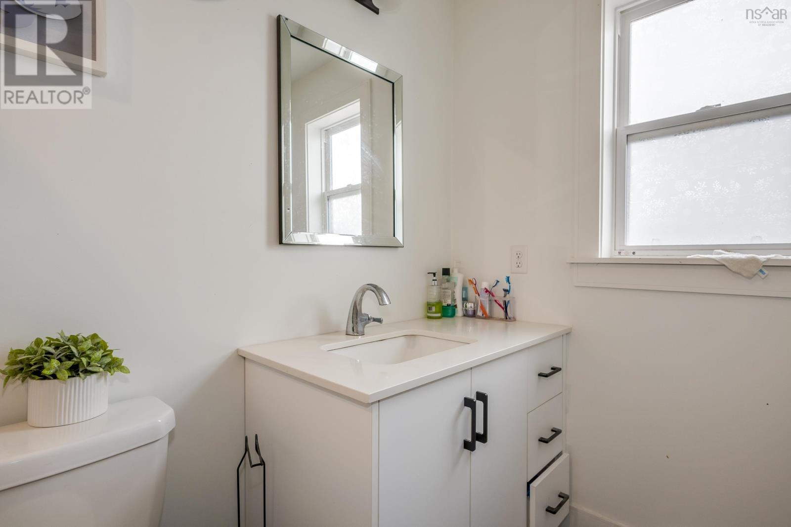 590a Herring Cove Road, Halifax, Nova Scotia  B3R 1X6 - Photo 32 - 202501482