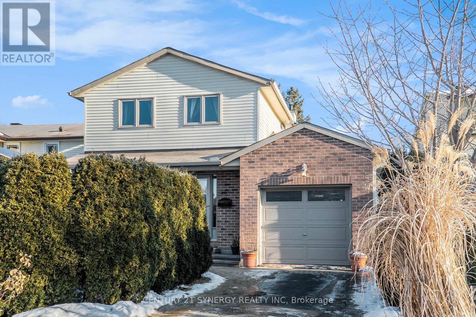 282 Wayside Court, Ottawa, Ontario  K1E 2P6 - Photo 2 - X11937796