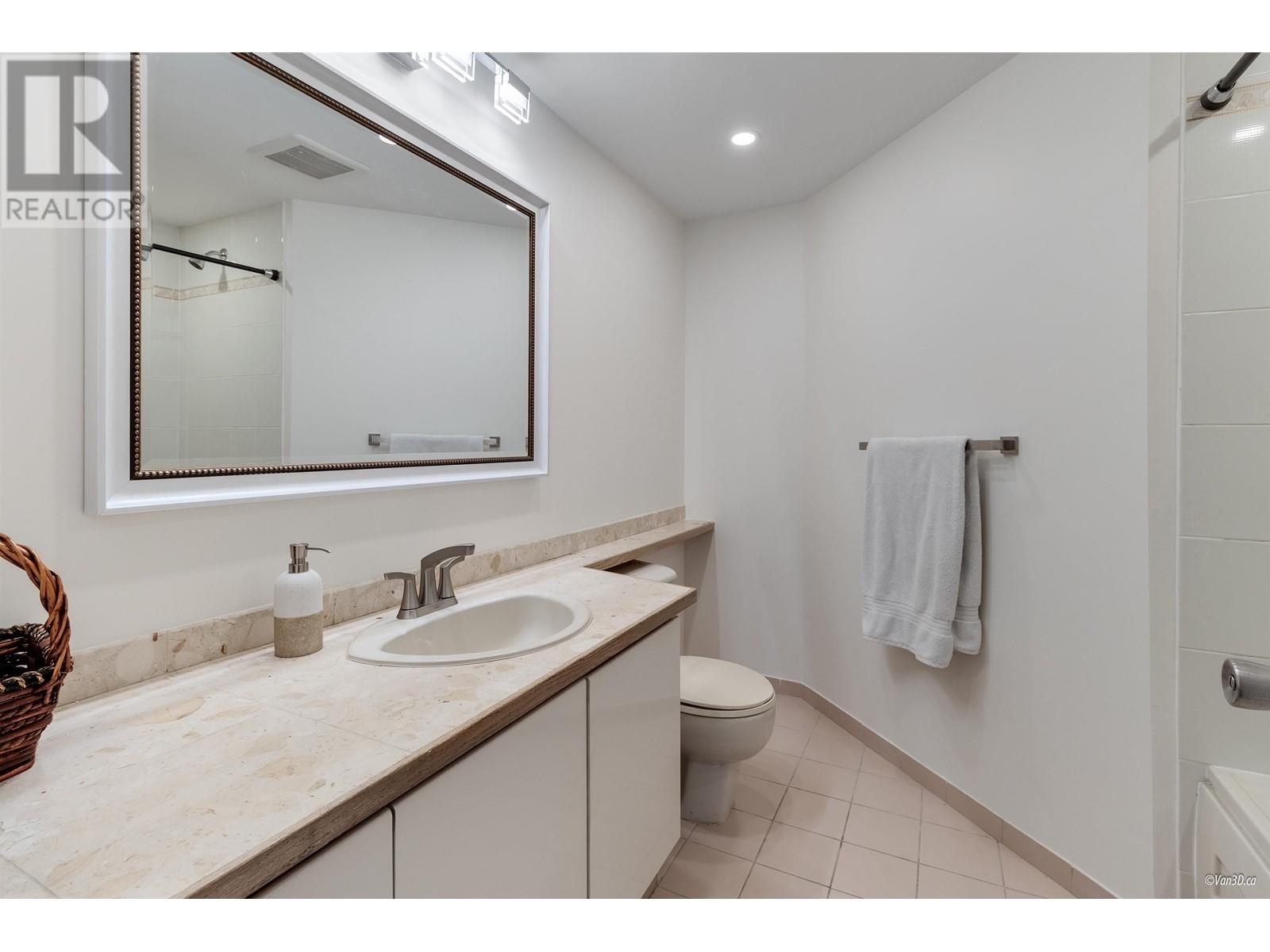 Listing Picture 19 of 27 : 1403 5967 WILSON AVENUE, Burnaby / 本拿比 - 魯藝地產 Yvonne Lu Group - MLS Medallion Club Member