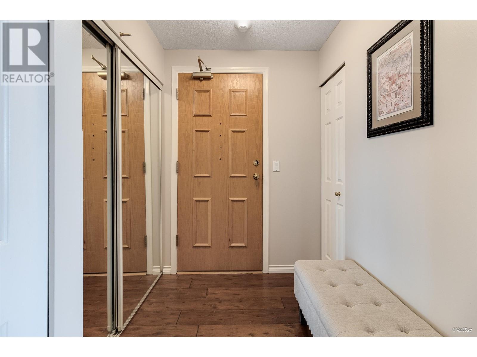 Listing Picture 22 of 27 : 1403 5967 WILSON AVENUE, Burnaby / 本拿比 - 魯藝地產 Yvonne Lu Group - MLS Medallion Club Member