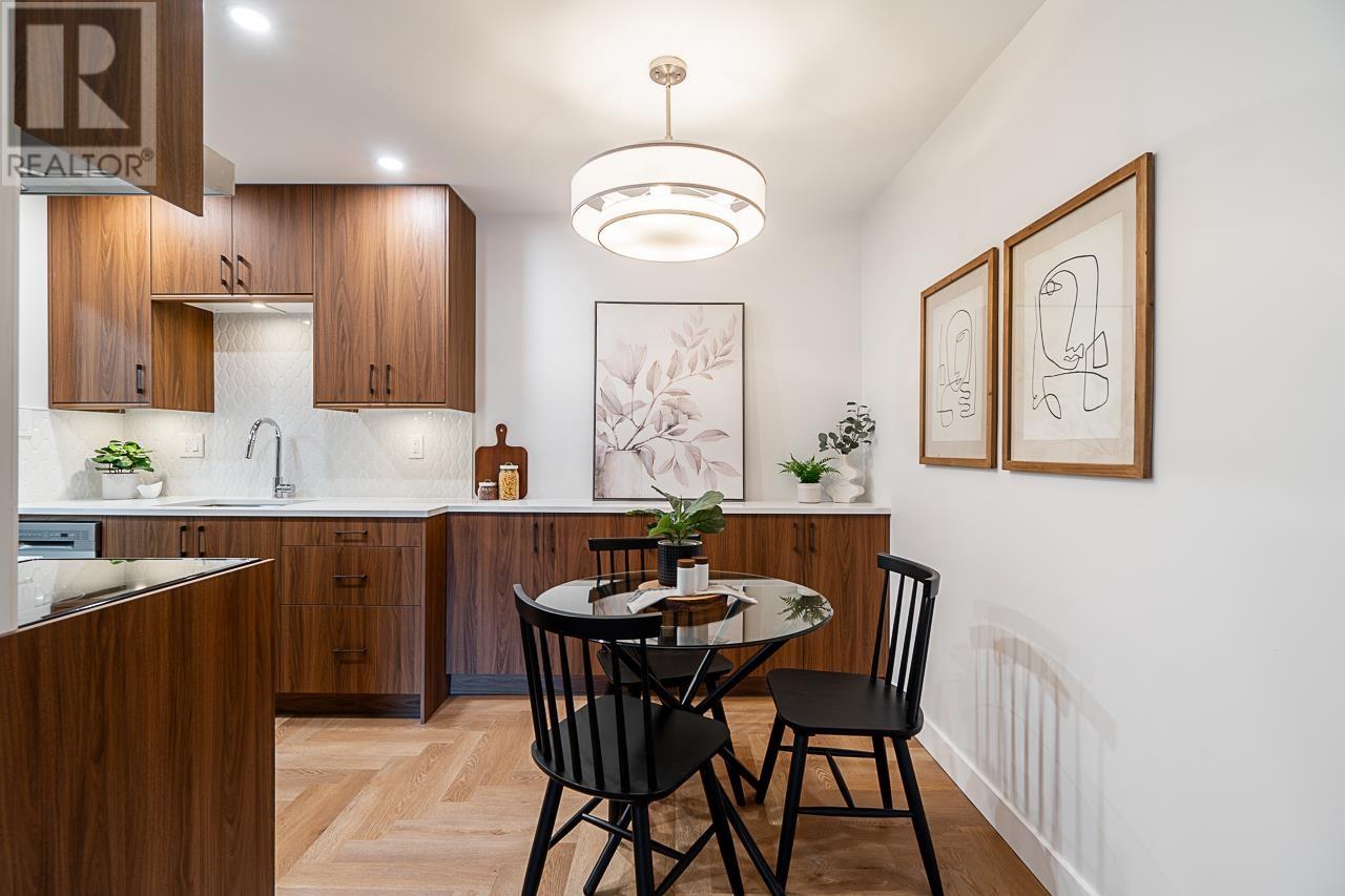 Listing Picture 7 of 29 : 207 1717 W 13TH AVENUE, Vancouver / 溫哥華 - 魯藝地產 Yvonne Lu Group - MLS Medallion Club Member