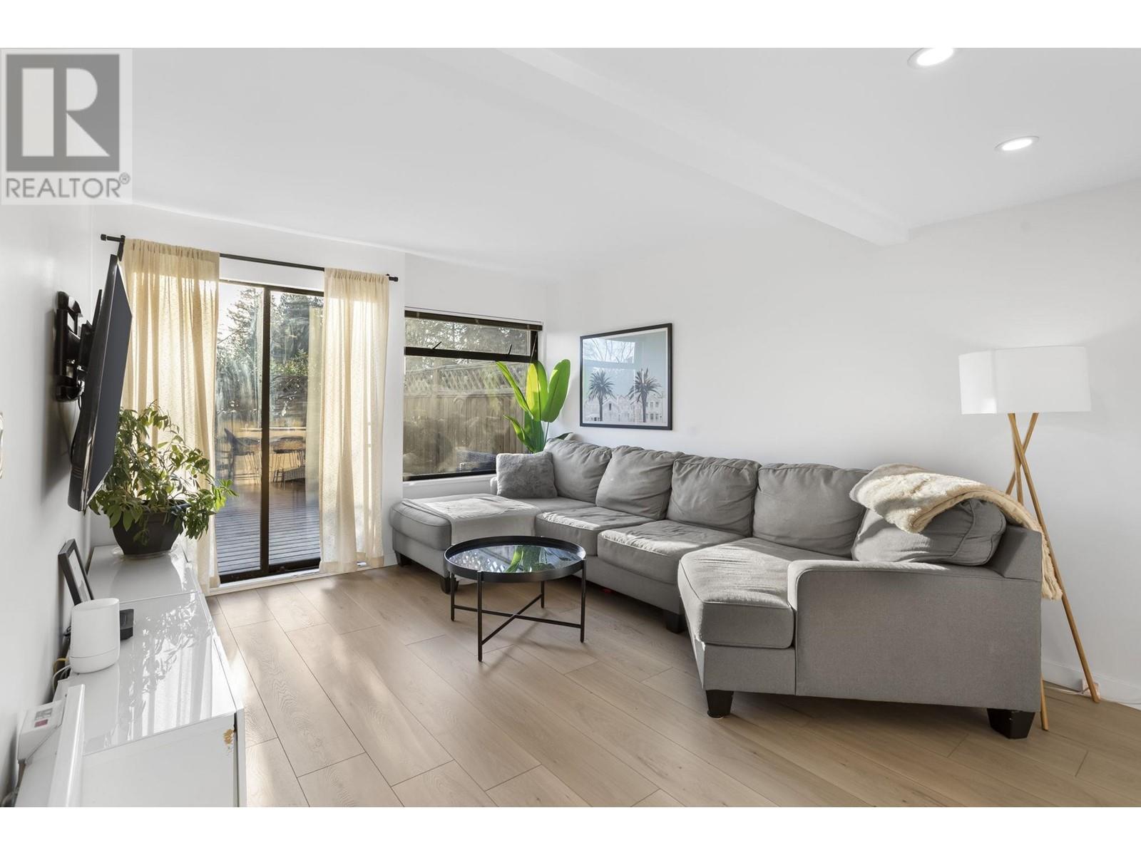 912 Britton Drive, Port Moody, British Columbia V3H 3S5 - Photo 2 - R2959498