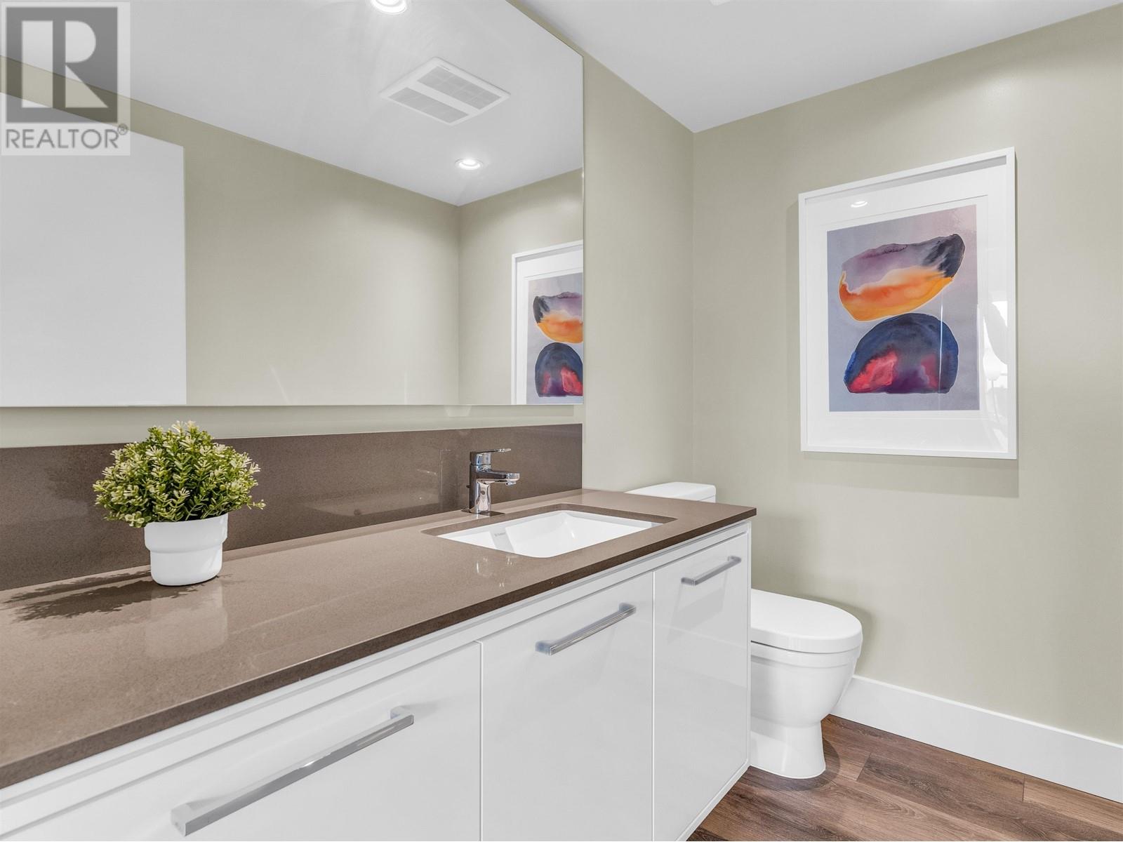 616 680 Seylynn Crescent, North Vancouver, British Columbia  V7J 0B5 - Photo 13 - R2959507