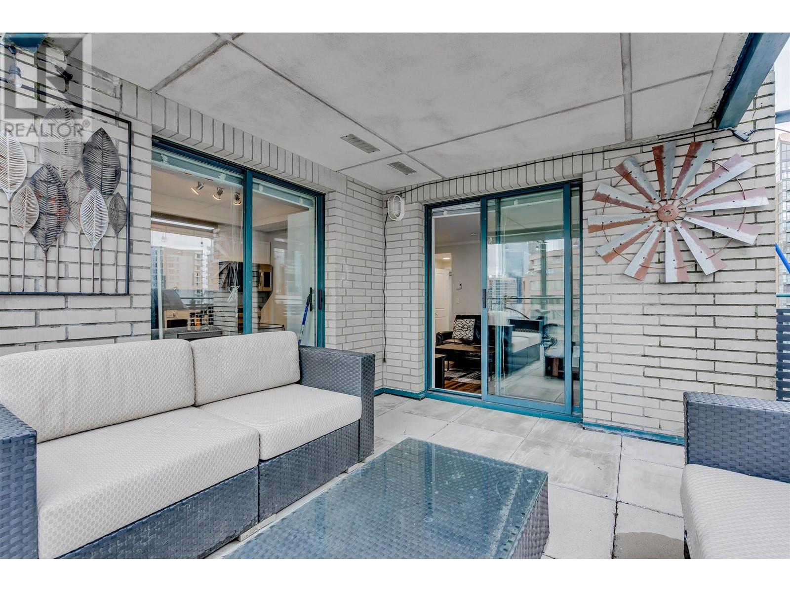 Listing Picture 18 of 18 : 10A 789 HELMCKEN STREET, Vancouver / 溫哥華 - 魯藝地產 Yvonne Lu Group - MLS Medallion Club Member