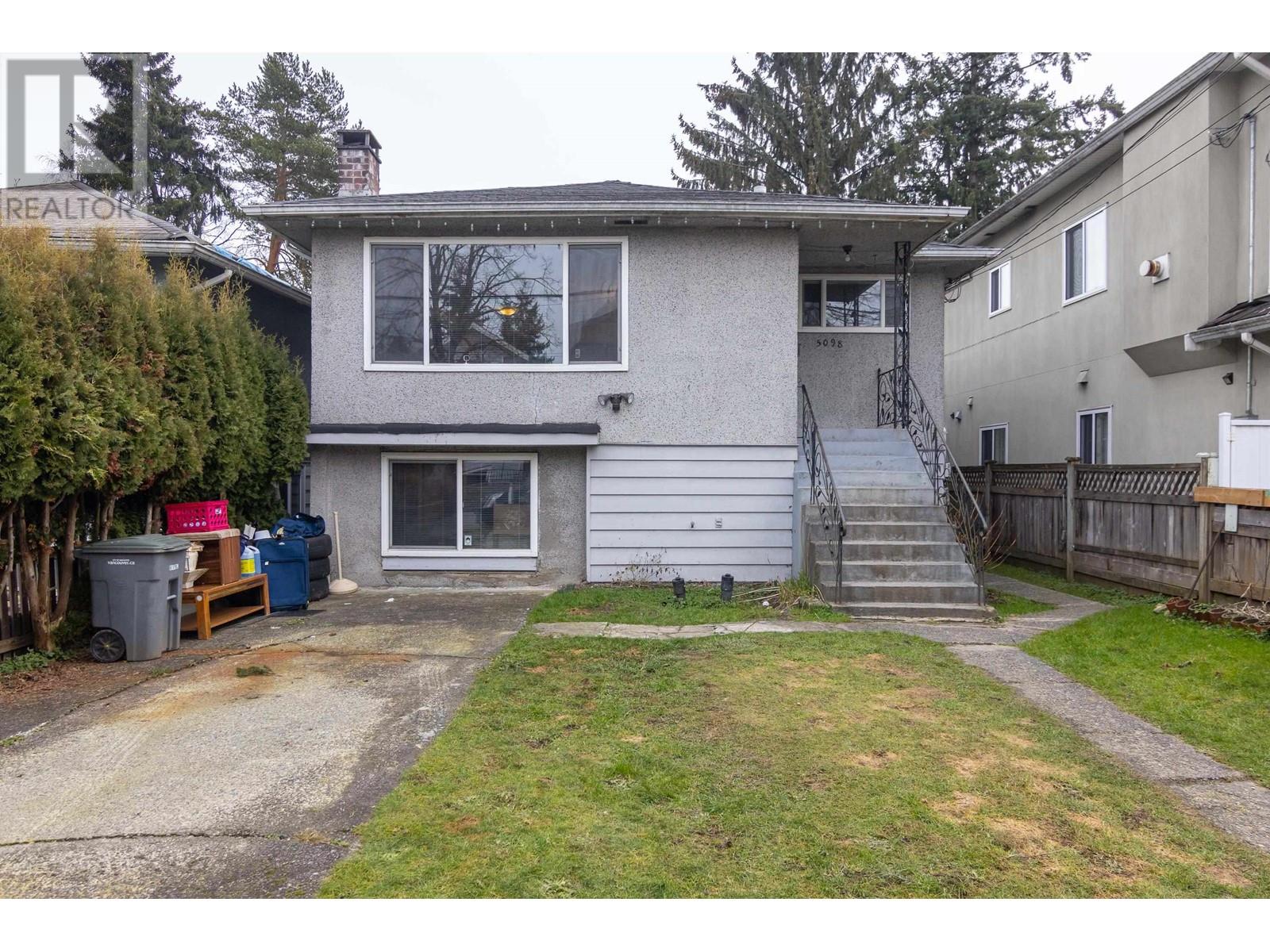 5098 MOSS STREET, vancouver, British Columbia