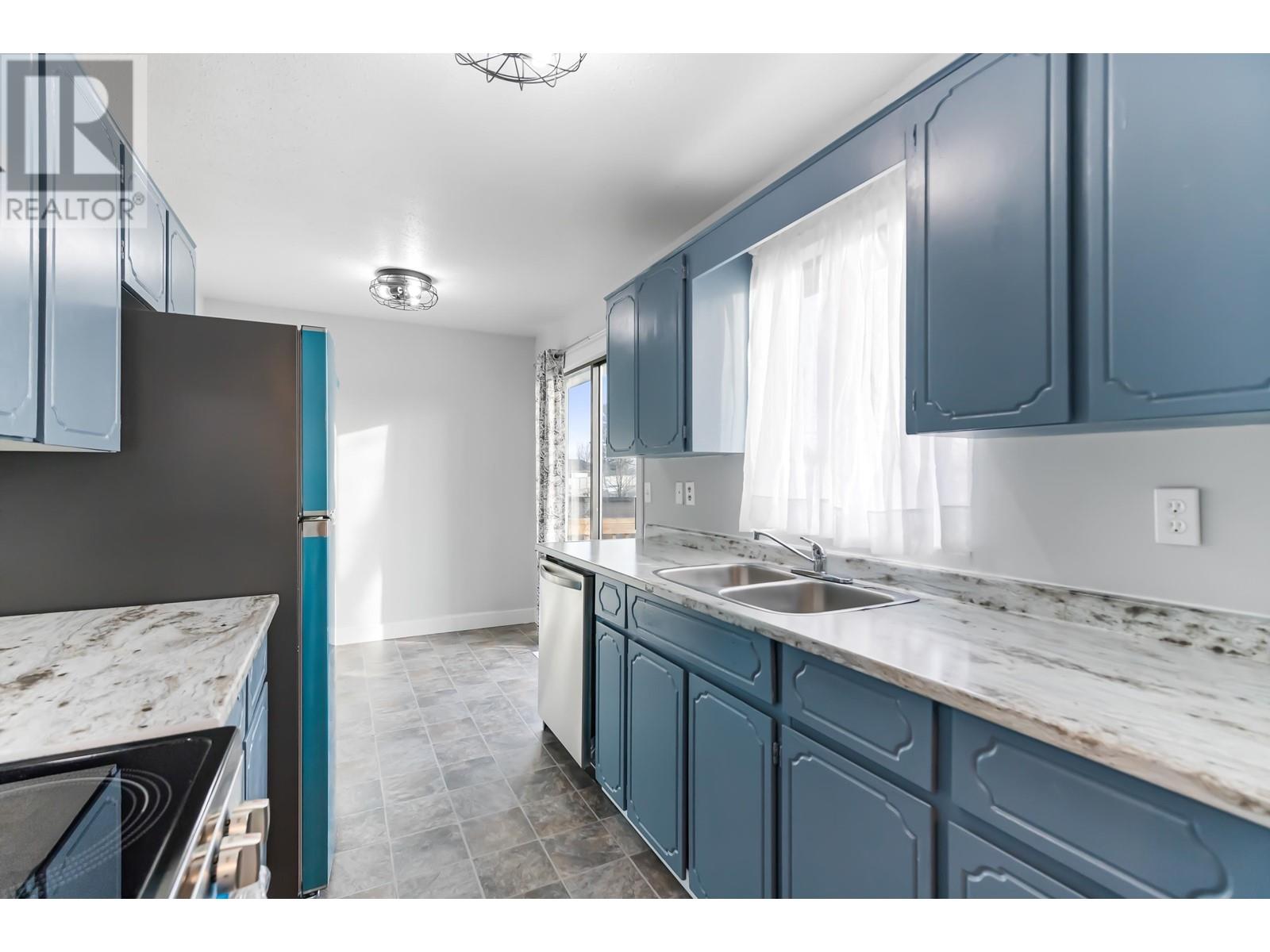 1540 Bridgman Avenue, Port Coquitlam, British Columbia  V3B 6H5 - Photo 11 - R2959538