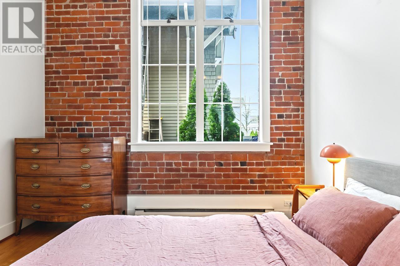 102 1811 W 16th Avenue, Vancouver, British Columbia  V6J 2M3 - Photo 13 - R2959032