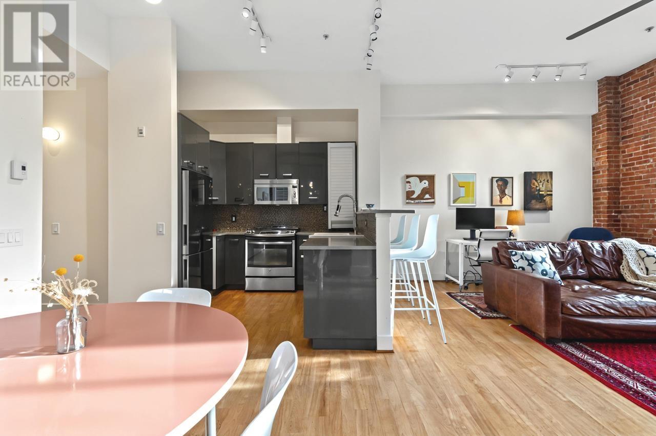 102 1811 W 16th Avenue, Vancouver, British Columbia  V6J 2M3 - Photo 6 - R2959032