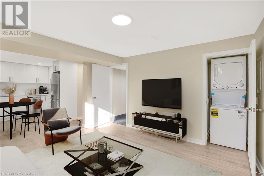 782 Mohawk Road E Unit# D, Hamilton, Ontario  L8T 2R1 - Photo 2 - 40692893
