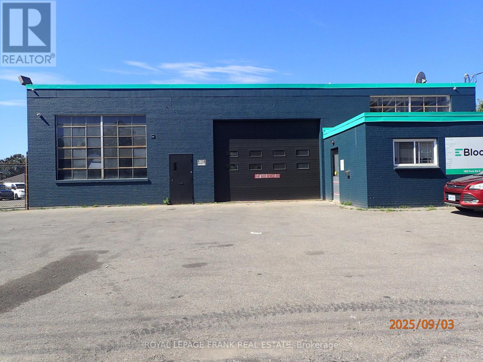 182&188 Park Road S, Oshawa (Vanier), Ontario  L1J 4H2 - Photo 2 - E11923415