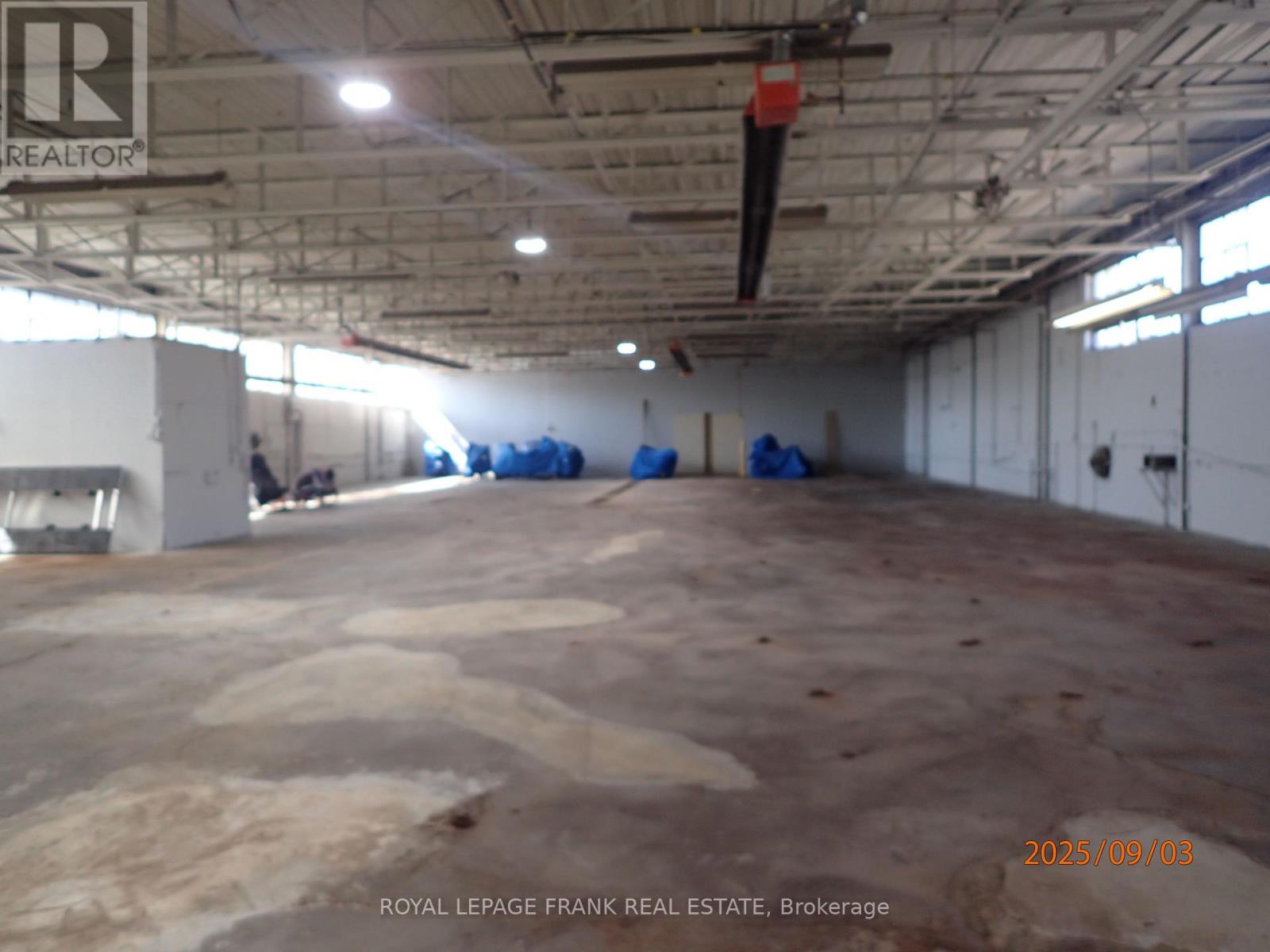 182&188 Park Road S, Oshawa (Vanier), Ontario  L1J 4H2 - Photo 5 - E11923415