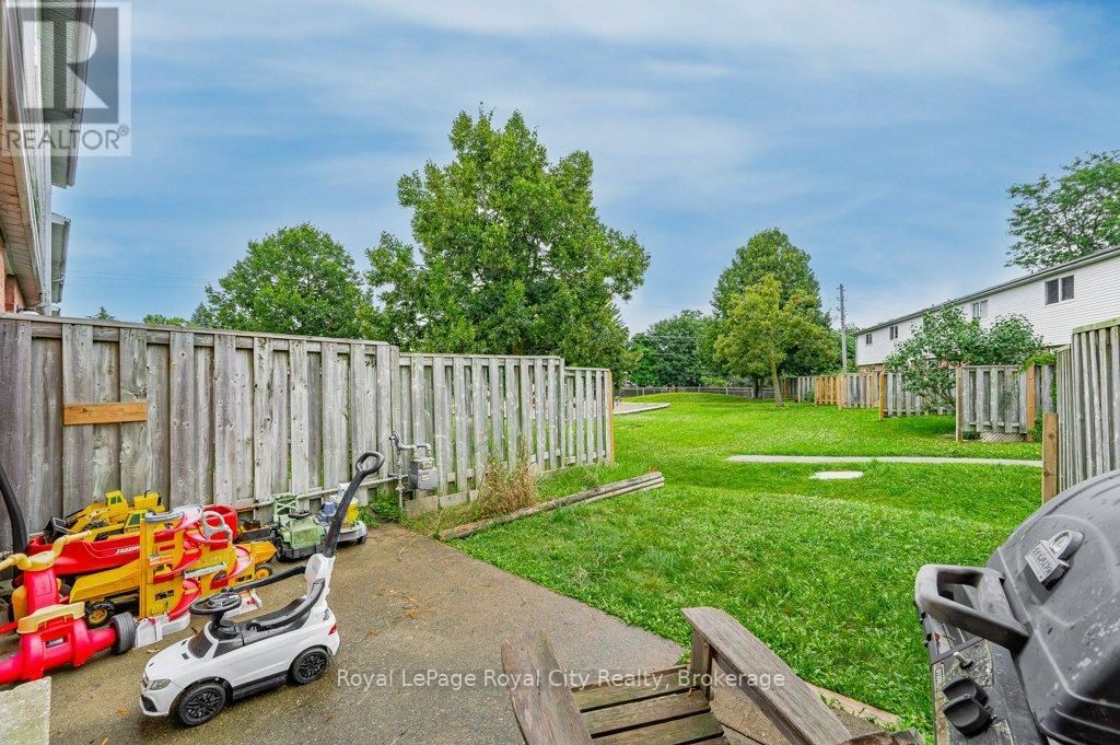 8 - 40 Imperial Road N, Guelph, Ontario  N1H 8B4 - Photo 3 - X11937866