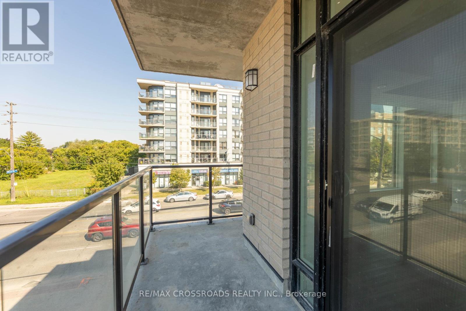 Th11 - 871 Sheppard Avenue W, Toronto, Ontario  M3H 2T4 - Photo 18 - C11937894