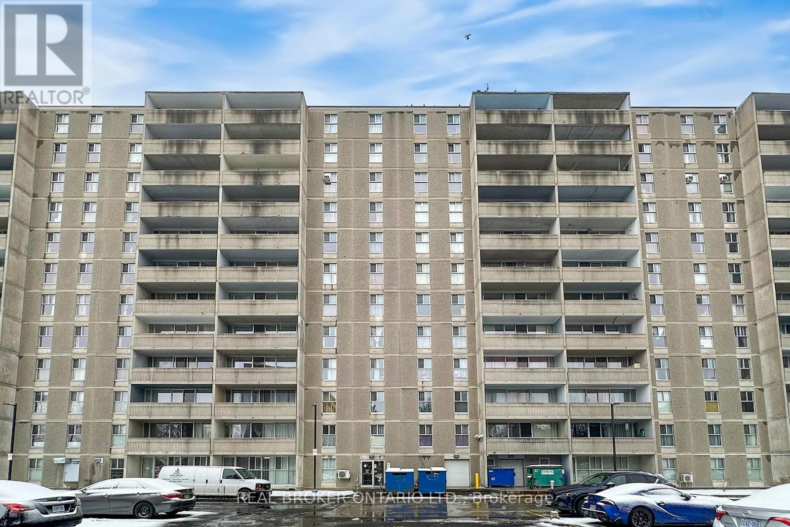 Property at 1012 - 2 GLAMORGAN AVENUE image 3