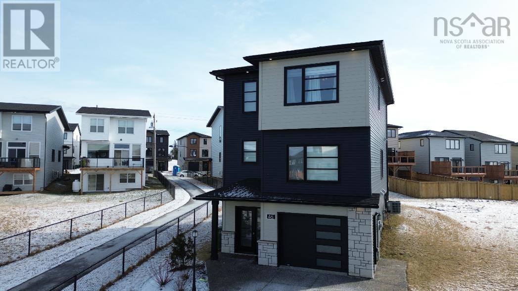 Property at 46 Chardonnay Court image 2