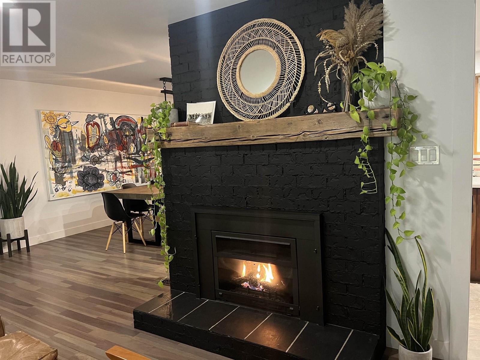 40402 Ayr Drive, Squamish, British Columbia  V8B 0P2 - Photo 5 - R2934507