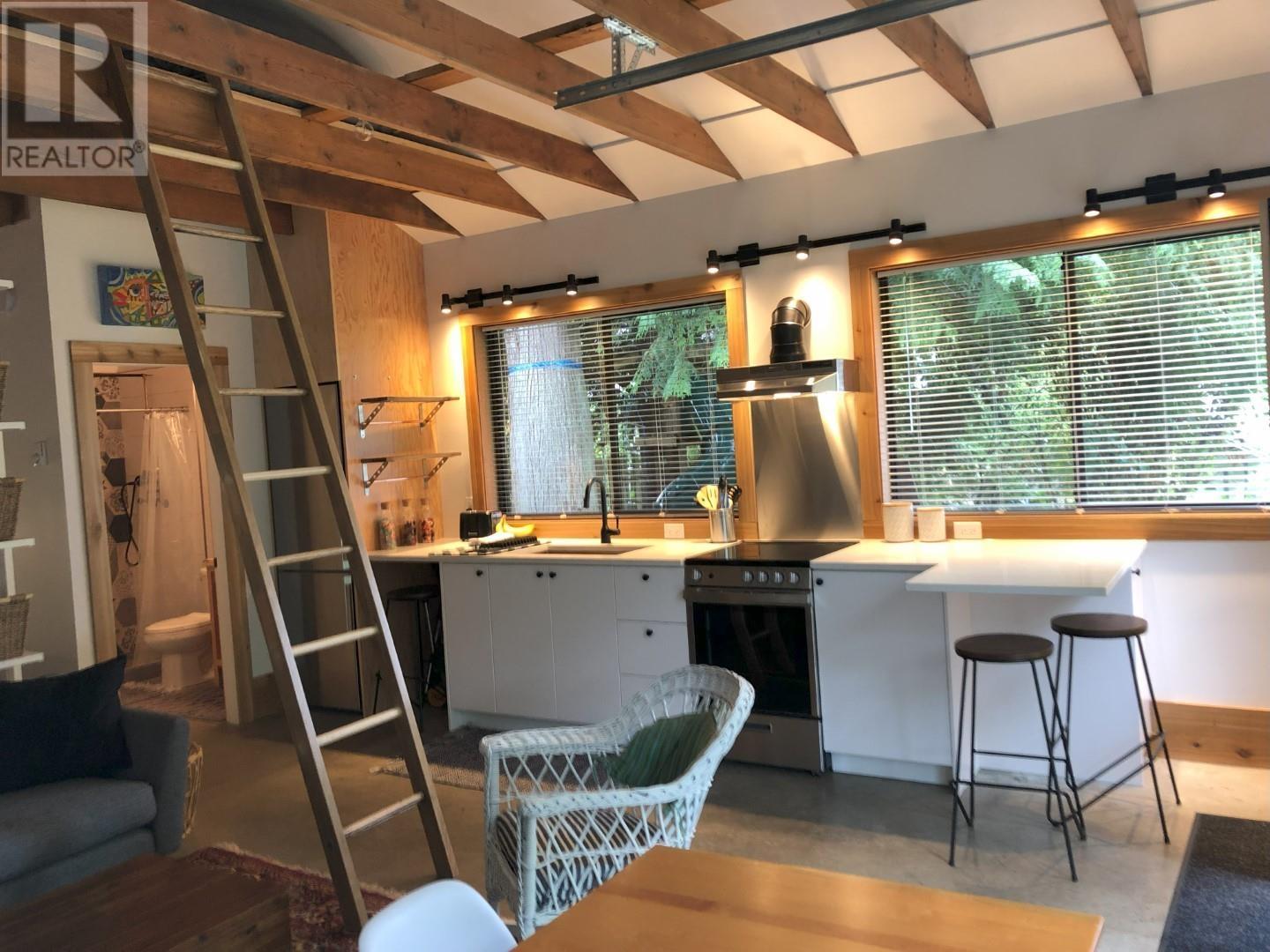 40402 Ayr Drive, Squamish, British Columbia  V8B 0P2 - Photo 33 - R2934507