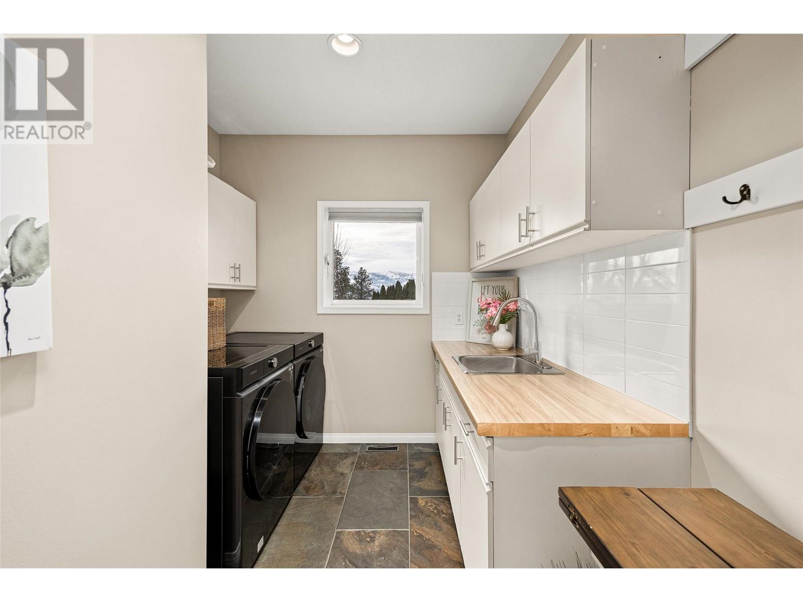 2765 Thacker Drive West Kelowna