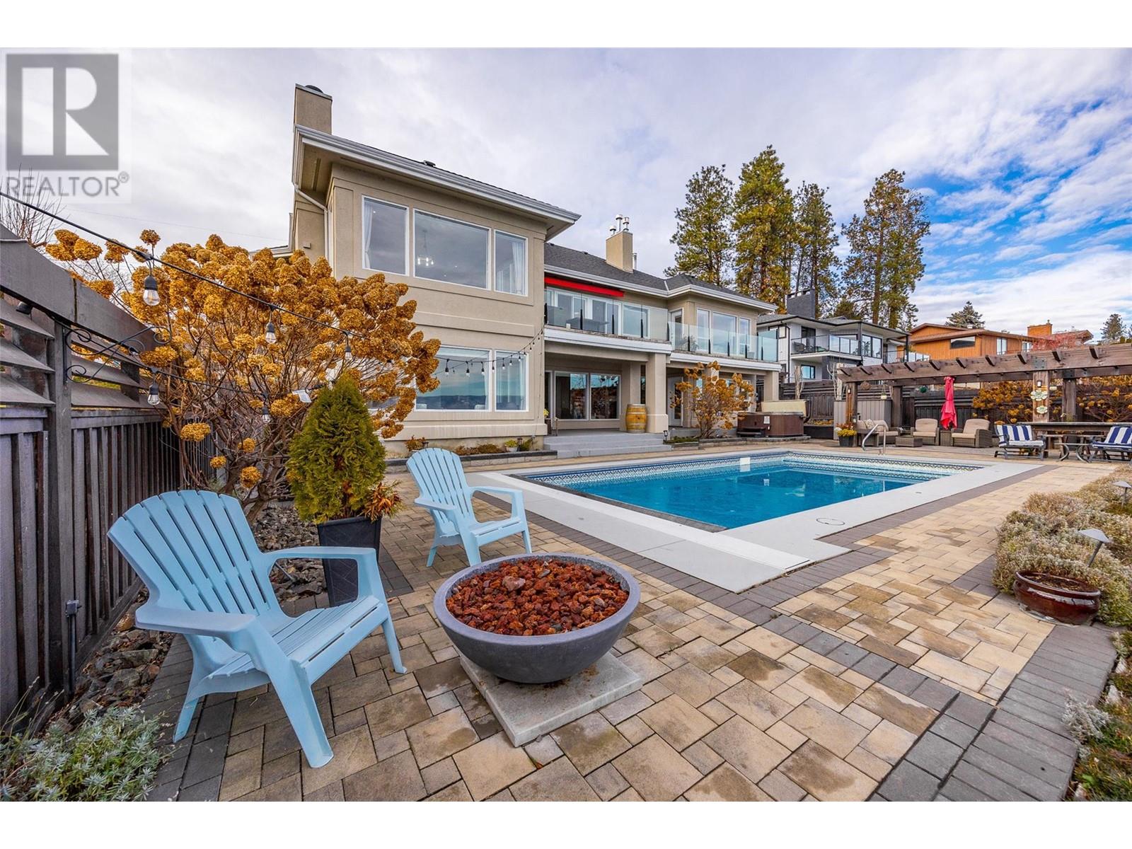 2765 Thacker Drive West Kelowna