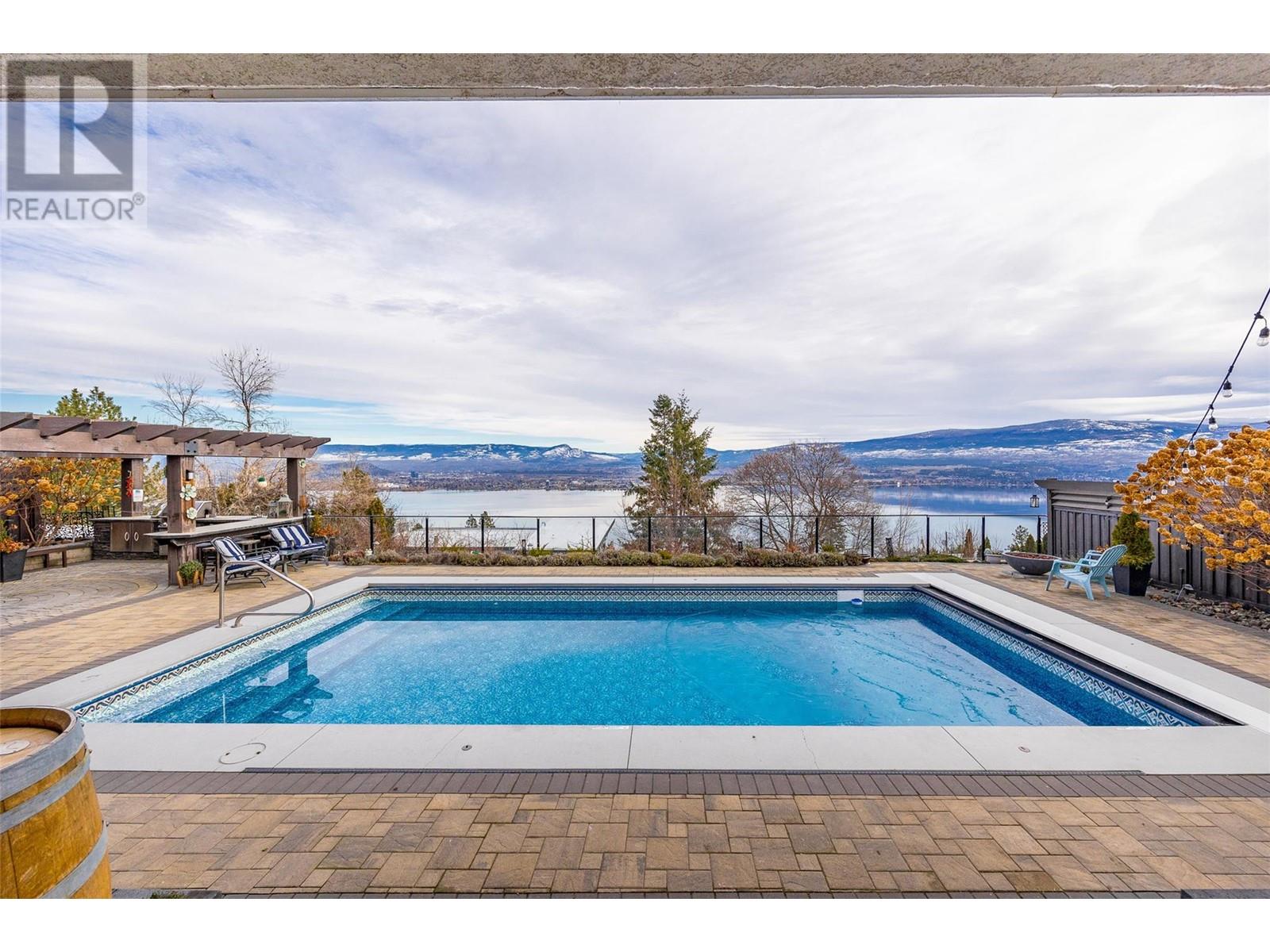 2765 Thacker Drive West Kelowna