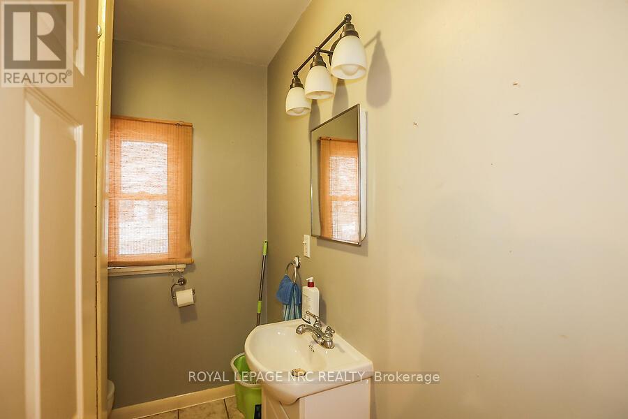 290 Humboldt Parkway, Port Colborne, Ontario  L3K 2H8 - Photo 10 - X11931114