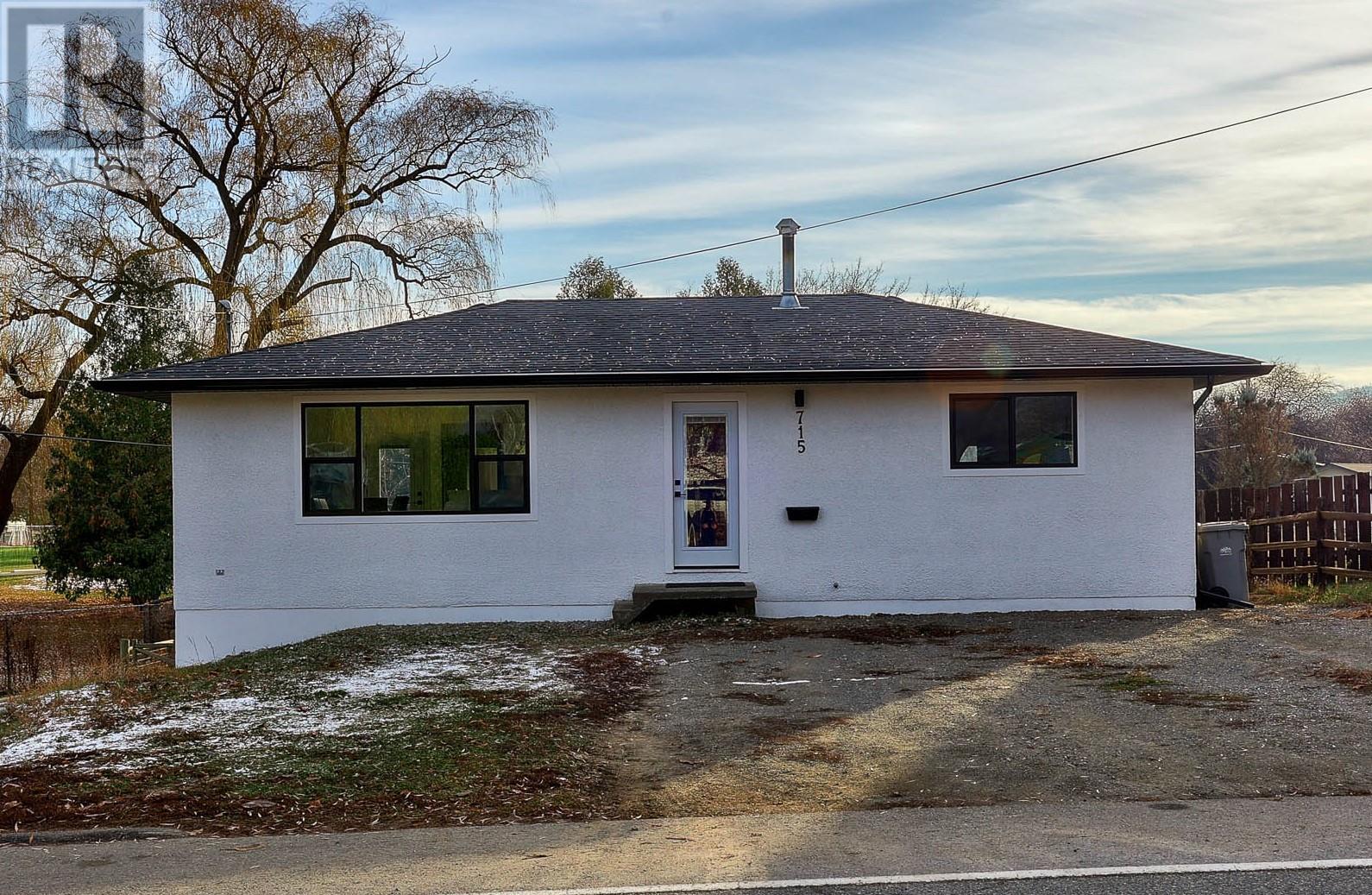 Property at 715 FRANKLIN Road image 1