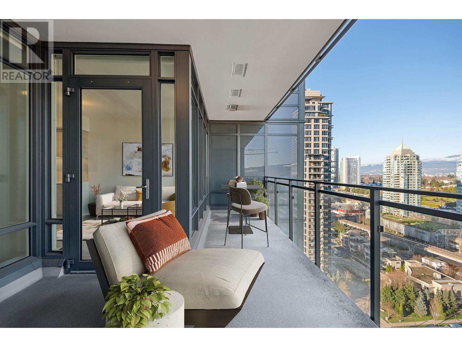Listing Picture 9 of 37 : 1803 2085 SKYLINE COURT, Burnaby / 本拿比 - 魯藝地產 Yvonne Lu Group - MLS Medallion Club Member