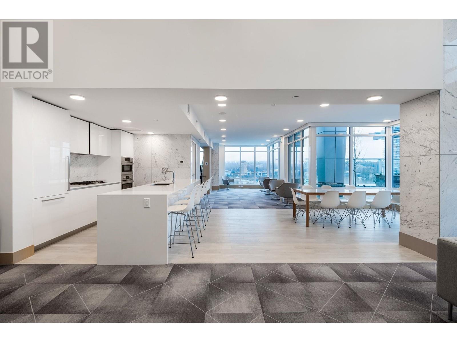 Listing Picture 16 of 37 : 1803 2085 SKYLINE COURT, Burnaby / 本拿比 - 魯藝地產 Yvonne Lu Group - MLS Medallion Club Member