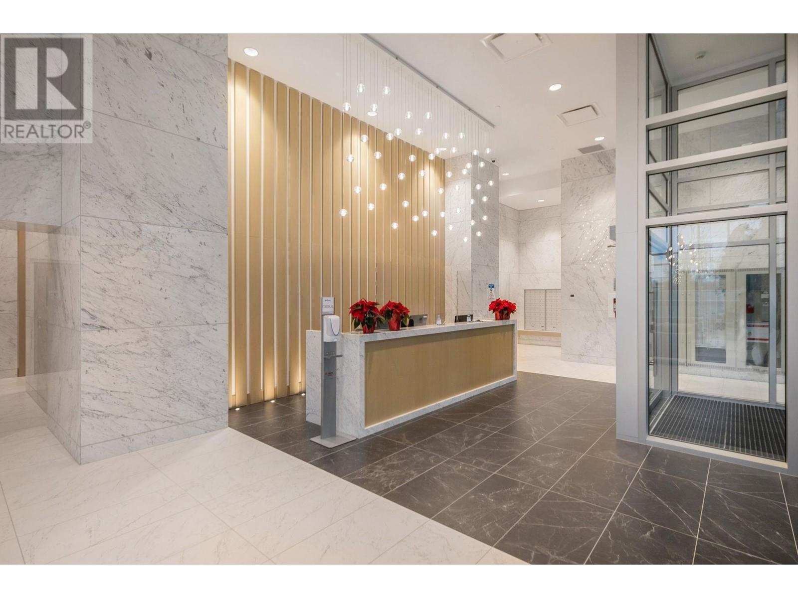 Listing Picture 35 of 37 : 1803 2085 SKYLINE COURT, Burnaby / 本拿比 - 魯藝地產 Yvonne Lu Group - MLS Medallion Club Member