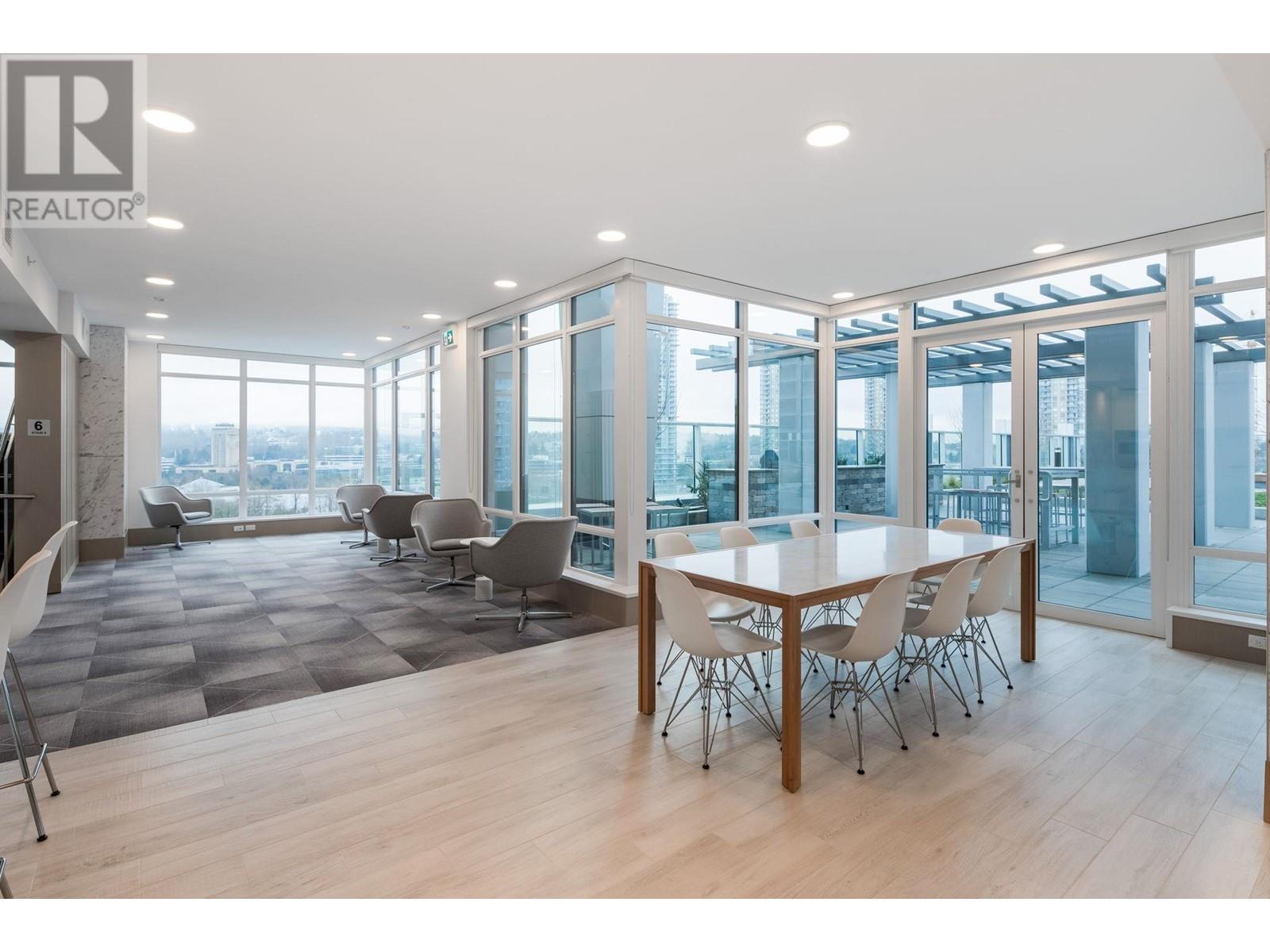 Listing Picture 20 of 37 : 1803 2085 SKYLINE COURT, Burnaby / 本拿比 - 魯藝地產 Yvonne Lu Group - MLS Medallion Club Member