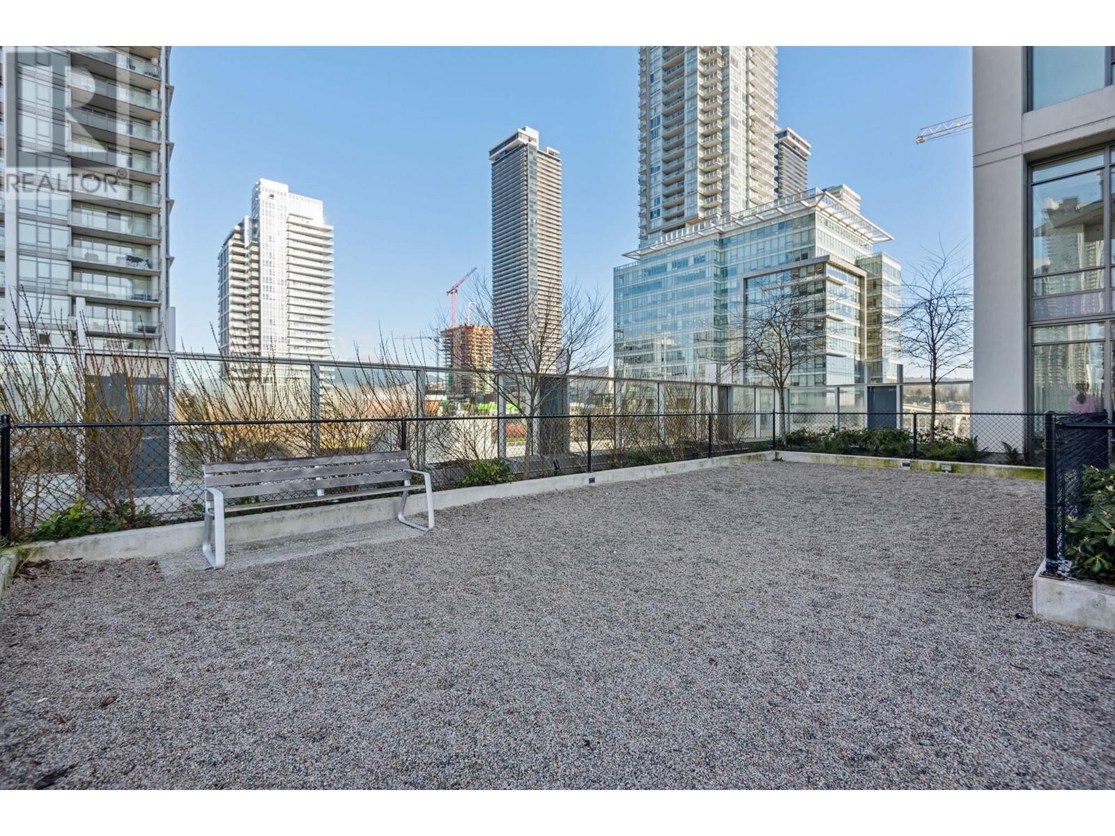 Listing Picture 32 of 37 : 1803 2085 SKYLINE COURT, Burnaby / 本拿比 - 魯藝地產 Yvonne Lu Group - MLS Medallion Club Member