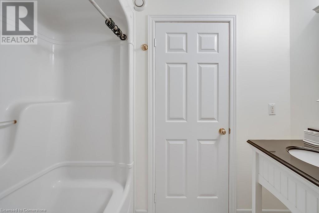 4275 Millcroft Park Drive Unit# 15, Burlington, Ontario  L7M 4L9 - Photo 26 - 40691749