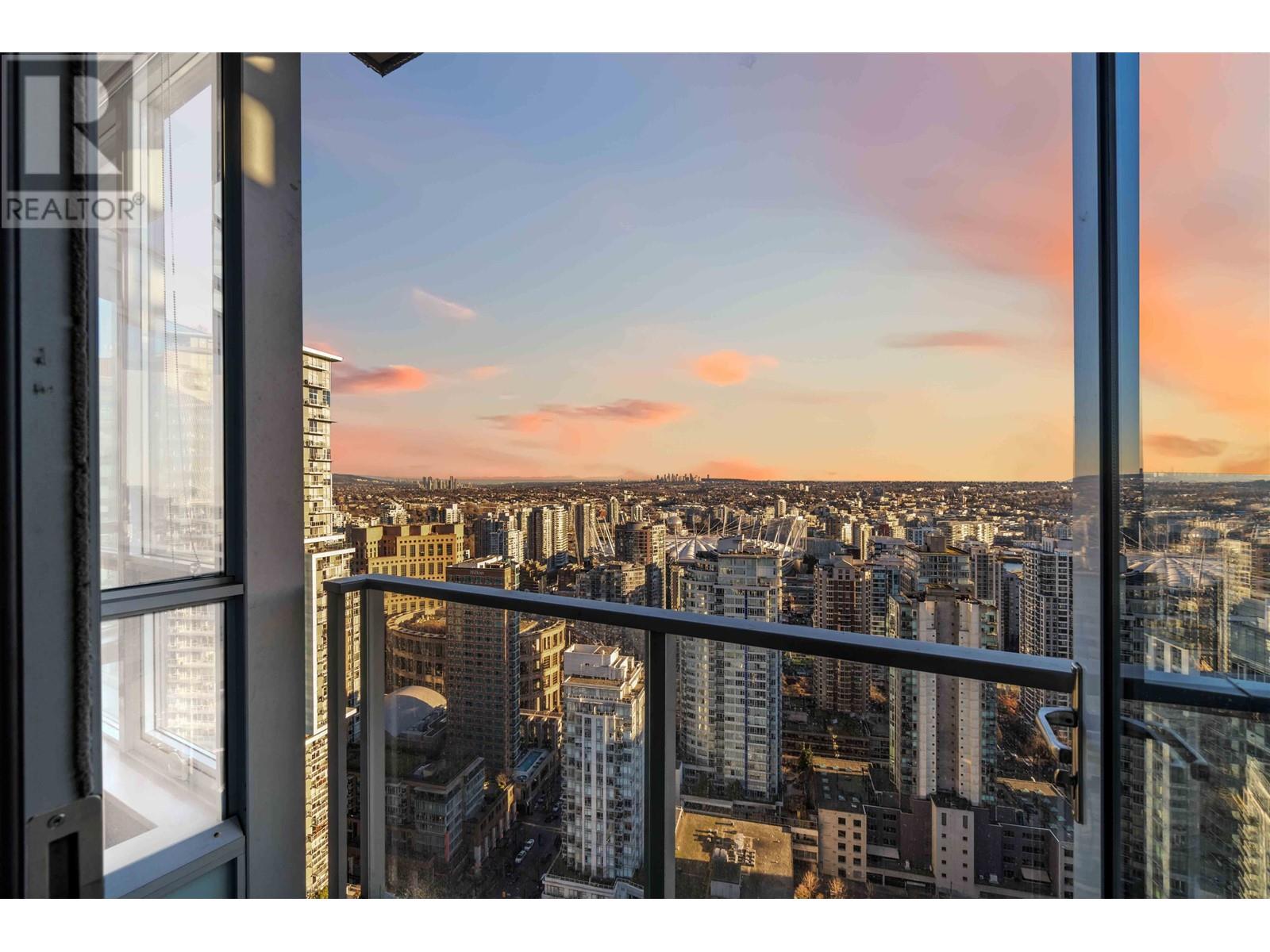 3801 833 Seymour Street, Vancouver, British Columbia  V6B 0G4 - Photo 2 - R2958683