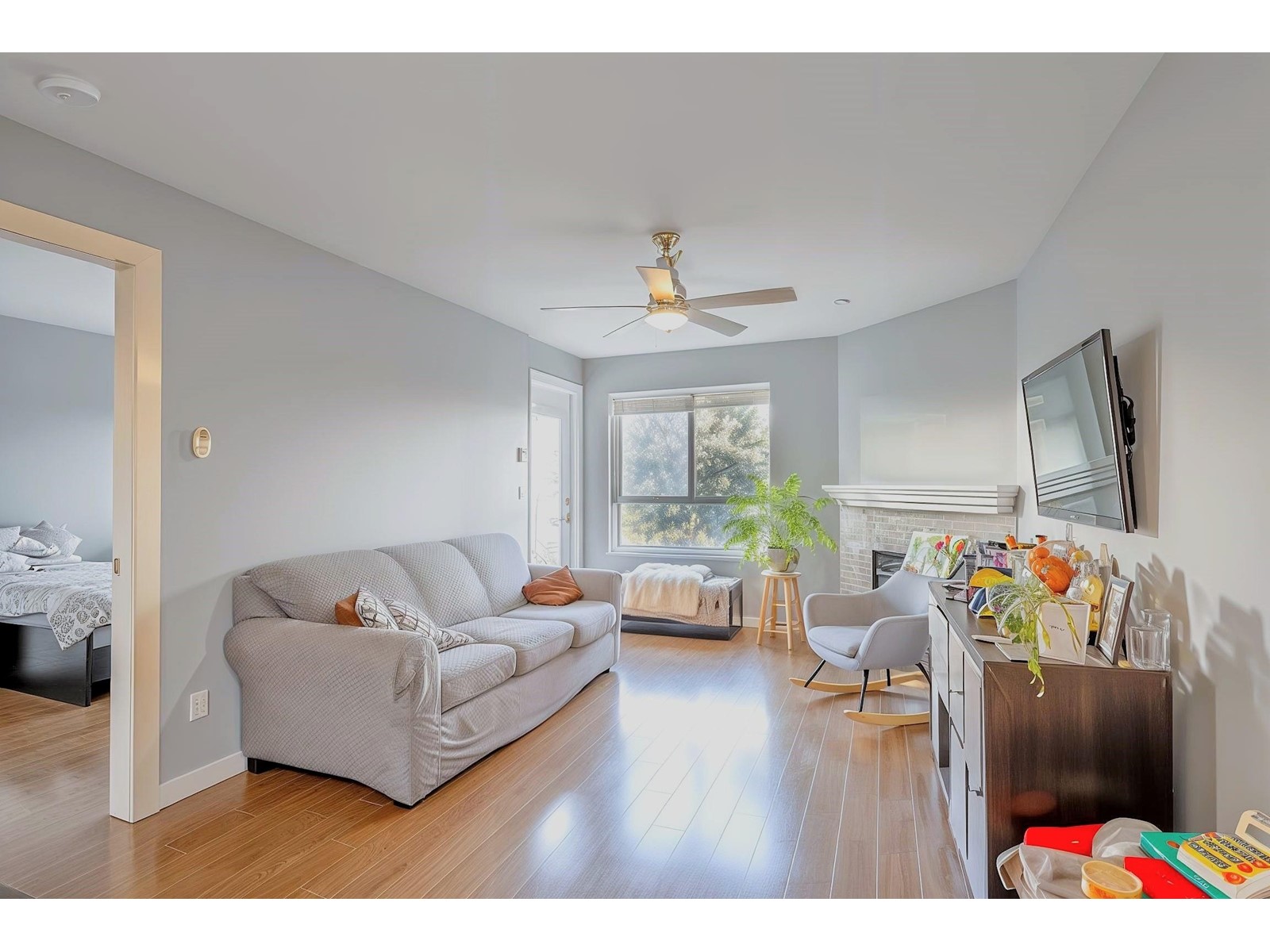 415 8110 120a Street, Surrey, British Columbia  V3W 3P3 - Photo 4 - R2959449
