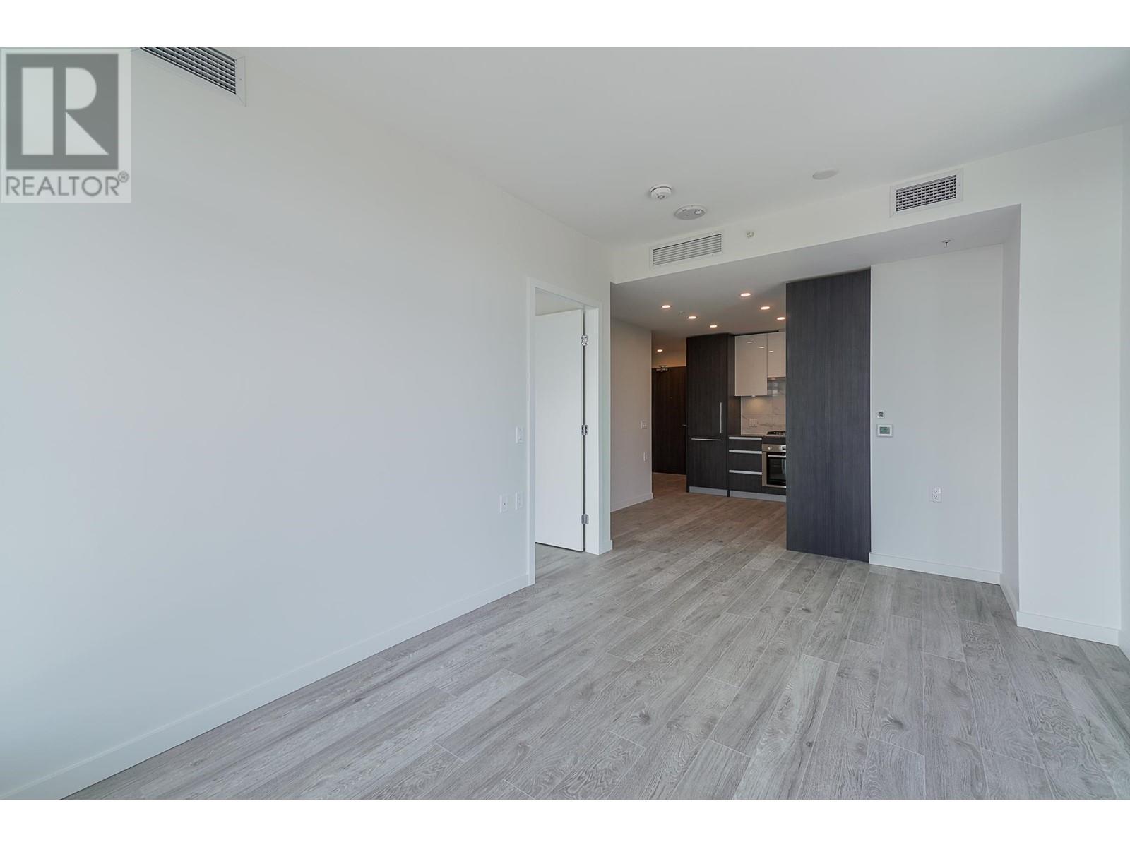 Listing Picture 14 of 25 : 1602 5333 GORING STREET, Burnaby / 本拿比 - 魯藝地產 Yvonne Lu Group - MLS Medallion Club Member