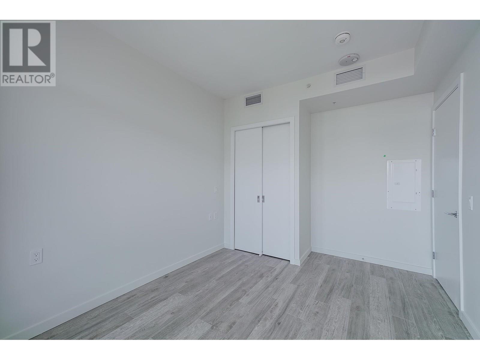Listing Picture 17 of 25 : 1602 5333 GORING STREET, Burnaby / 本拿比 - 魯藝地產 Yvonne Lu Group - MLS Medallion Club Member
